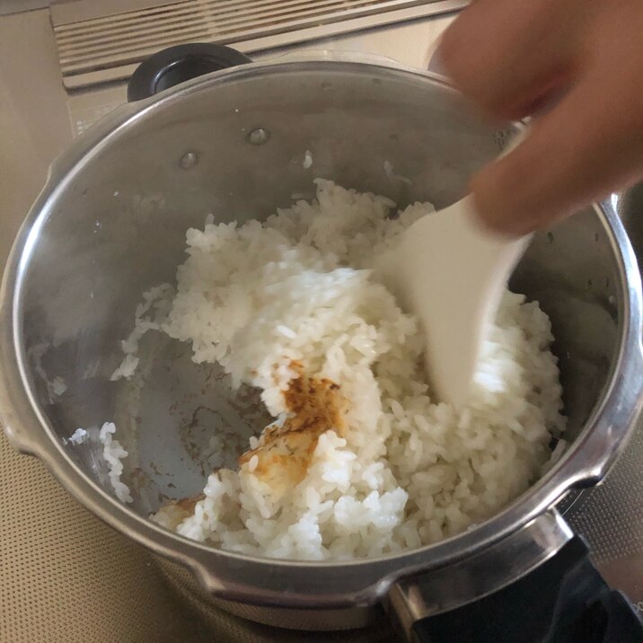 圧力鍋でもっちりご飯